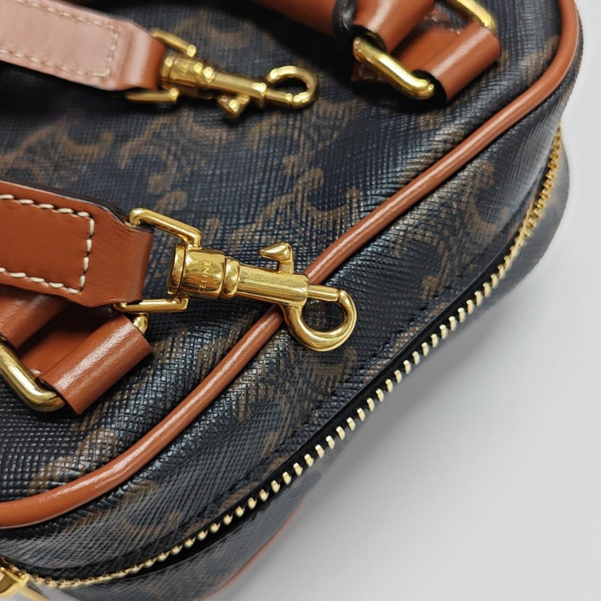 Celine - Triomphe Mini Heart Bag - Leather - Brown - (mini)