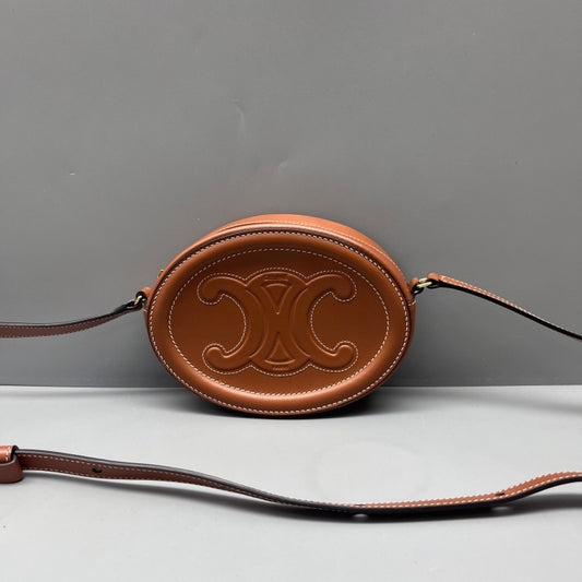 Celine - Triomphe Oval Bag - Leather - Brown - (mini)