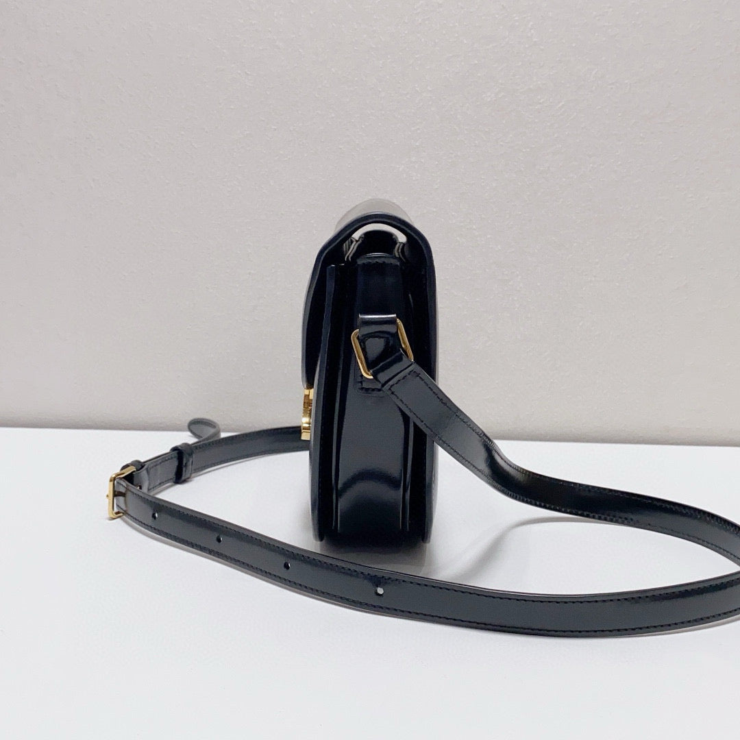 Celine - Triomphe Saddle Bag - Leather - Black - (mini)