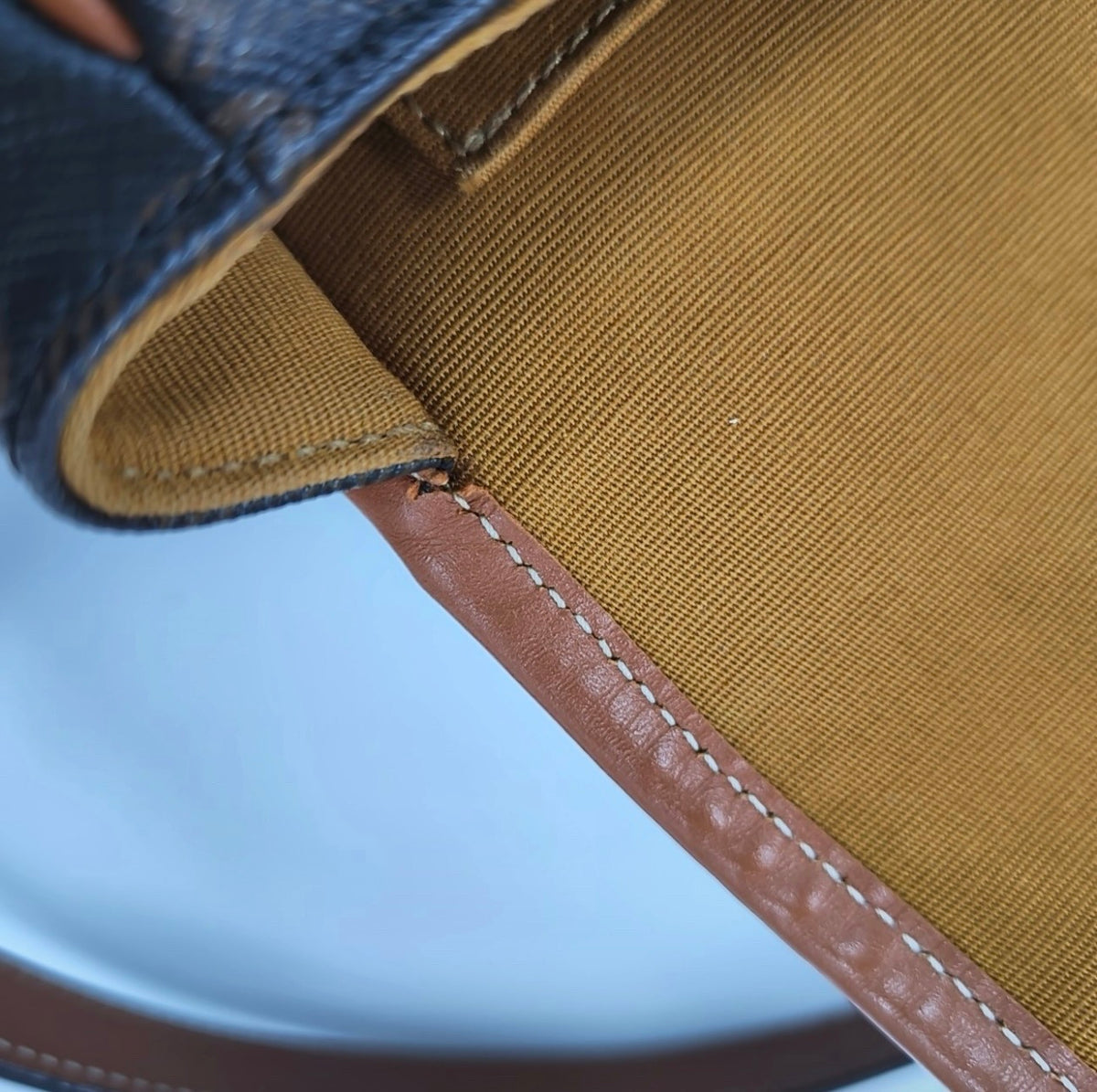 Celine - Triomphe Saddle Bag - Leather - Brown - (small)