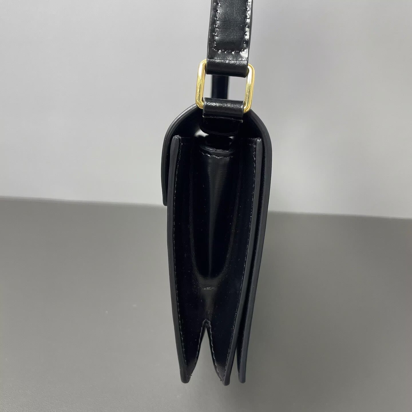 Celine - Triomphe Shoulder Bag - Leather - Black with Gold-Tone Hardware - (small)