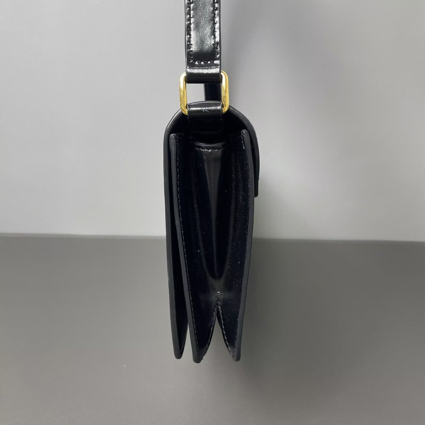 Celine - Triomphe Shoulder Bag - Leather - Black with Gold-Tone Hardware - (small)