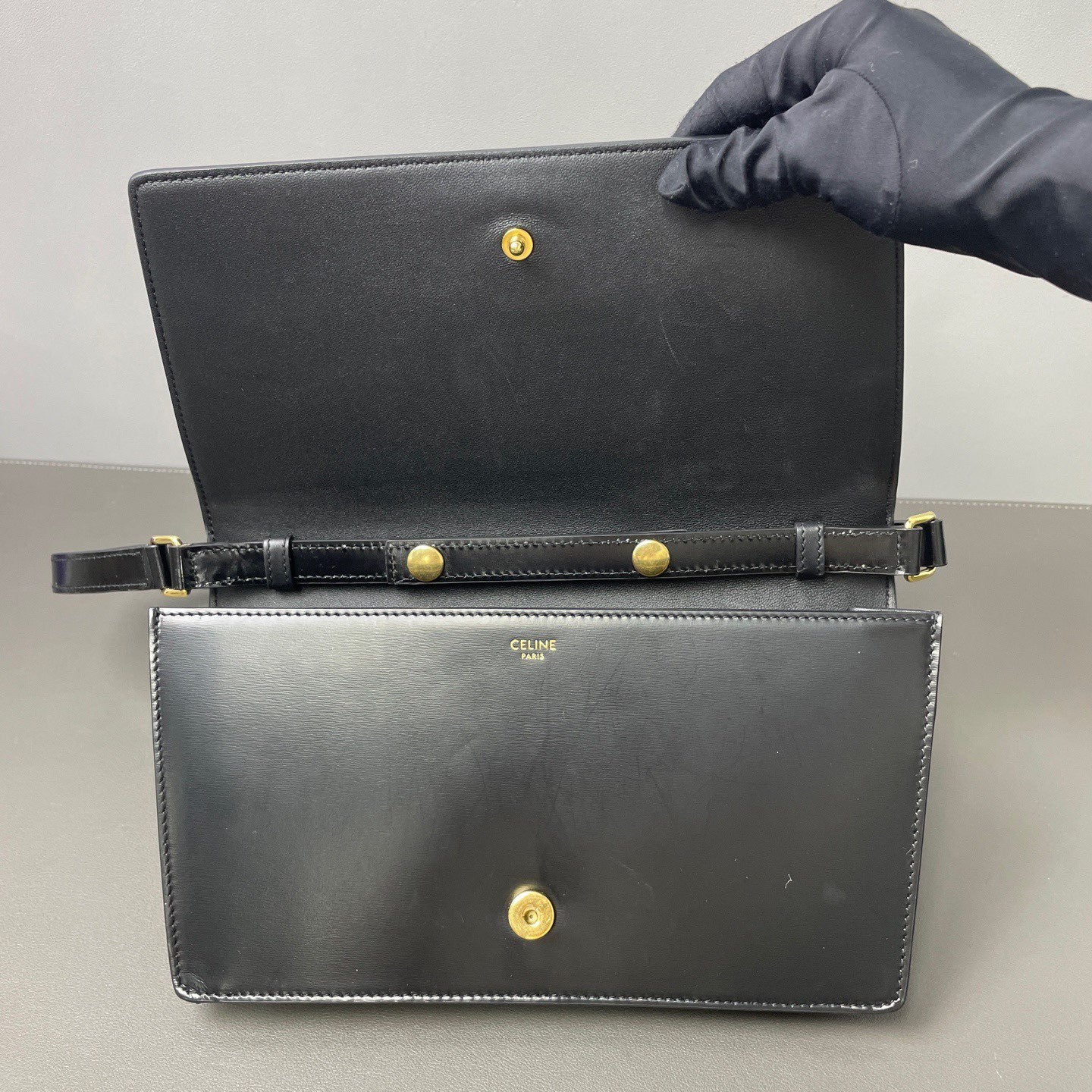 Celine - Triomphe Shoulder Bag - Leather - Black with Gold-Tone Hardware - (small)