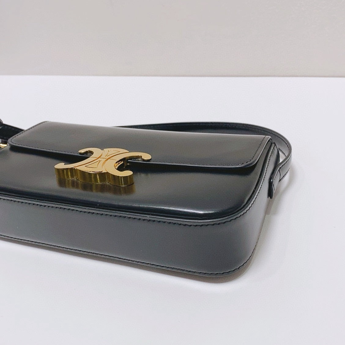 Celine - Triomphe Shoulder Bag - Patent leather - Black with Gold-Tone Hardware - (Mini)