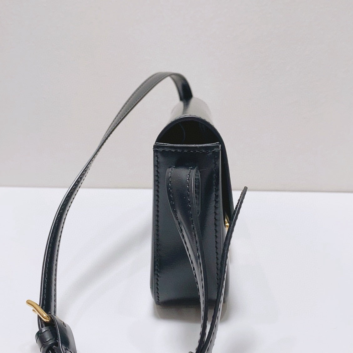 Celine - Triomphe Shoulder Bag - Patent leather - Black with Gold-Tone Hardware - (Mini)