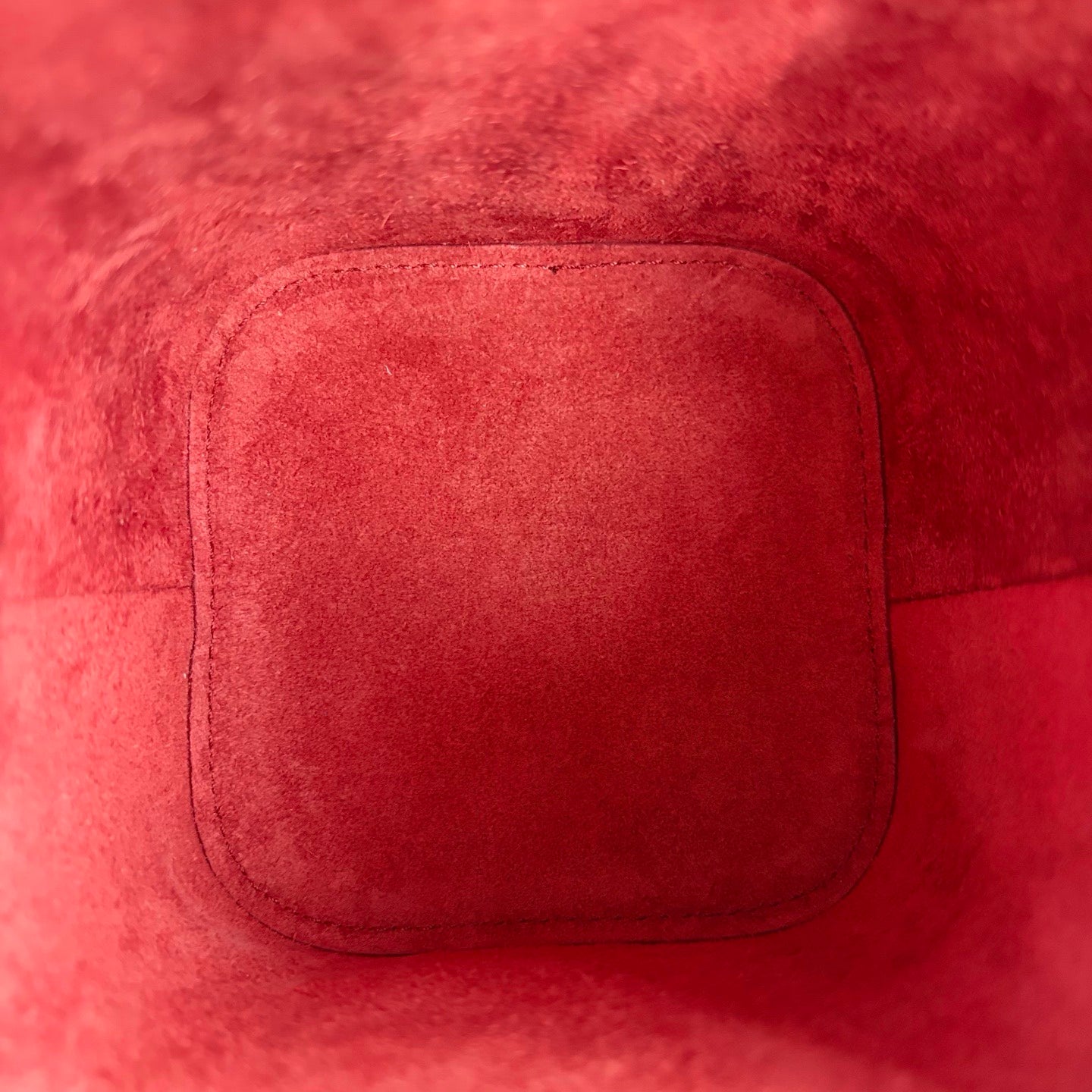 Celine - Triomphe Small Box Bag - Cowhide leather - Muted Red with Gold-Tone Hardware - (mini)