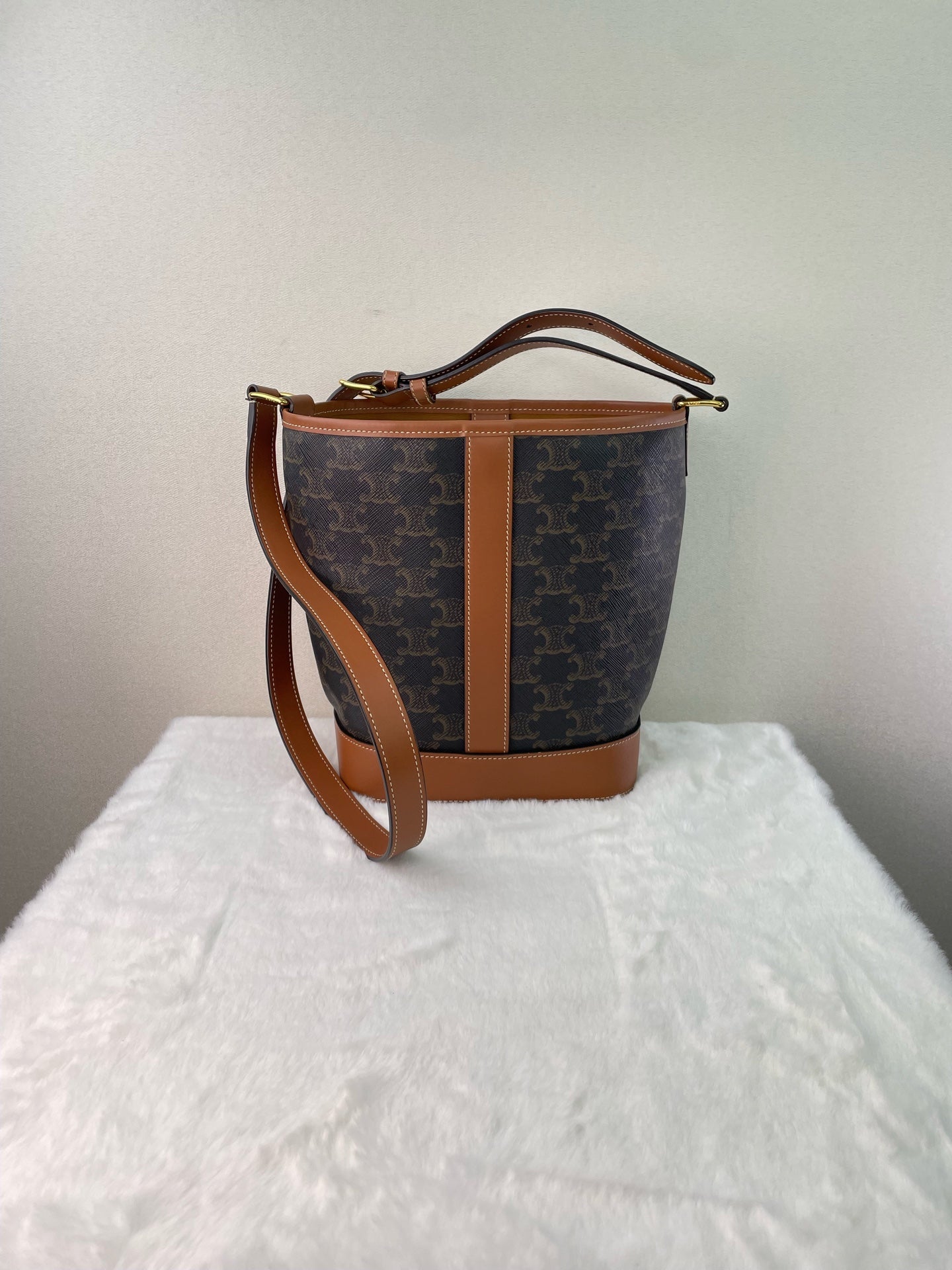 Celine - Triomphe - Synthetic - Brown - (small)