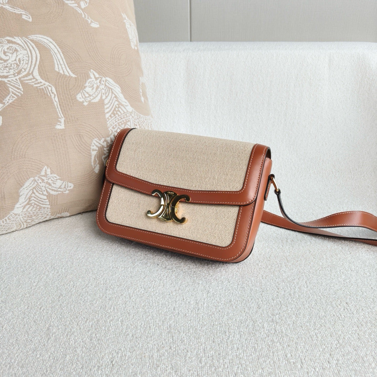 Celine - Triomphe Teen Box Bag - Canvas and leather - Caramel and Beige - (Medium)