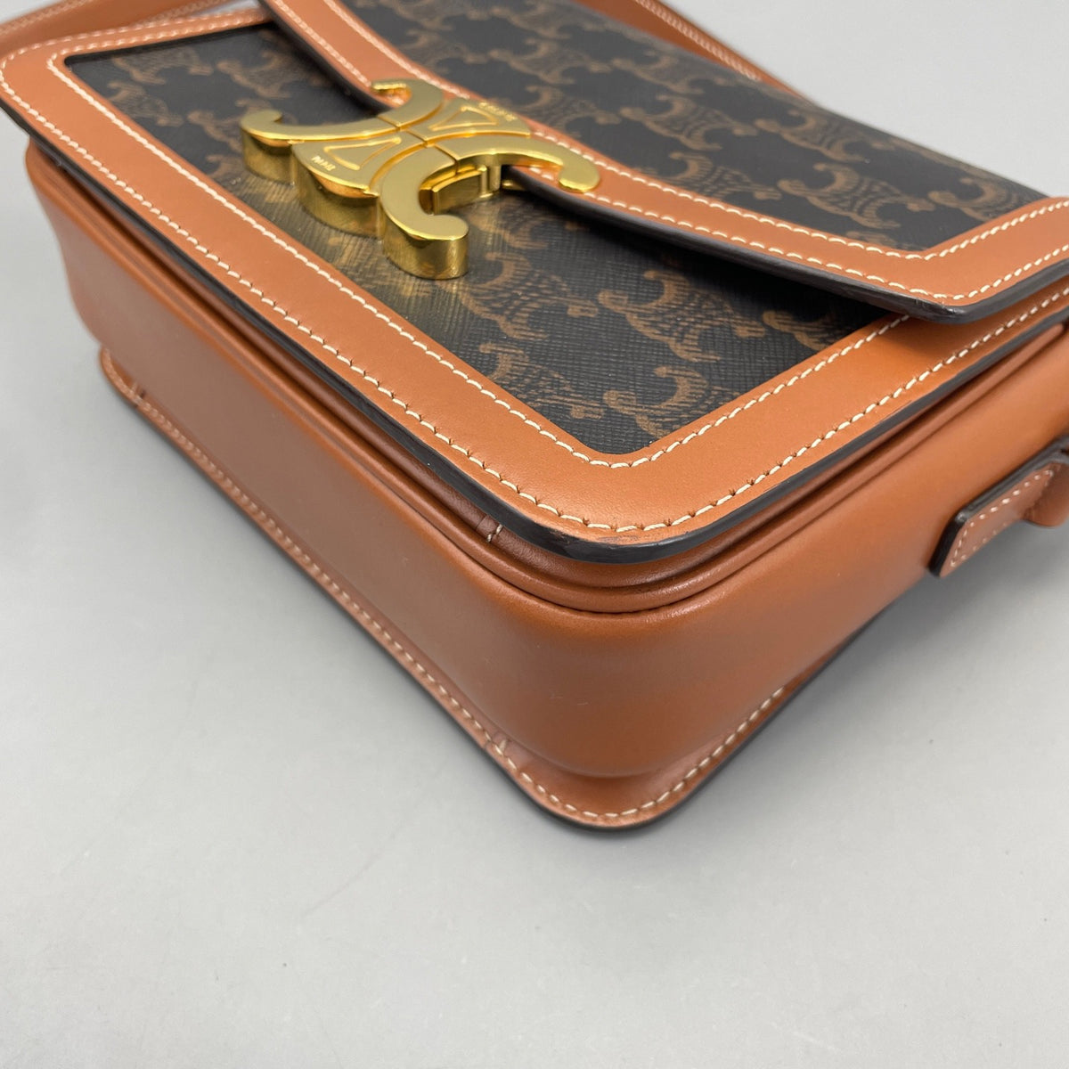 Celine - Triomphe Teen - Leather - Brown - (mini)