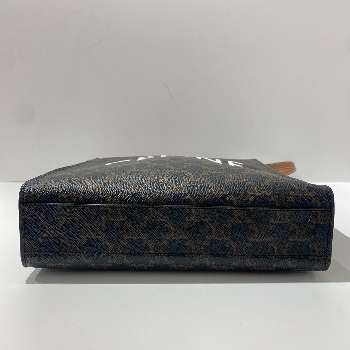 Celine - Triomphe Vertical Cabas - Triomphe coated canvas with calfskin leather trim - Brown - (medium)