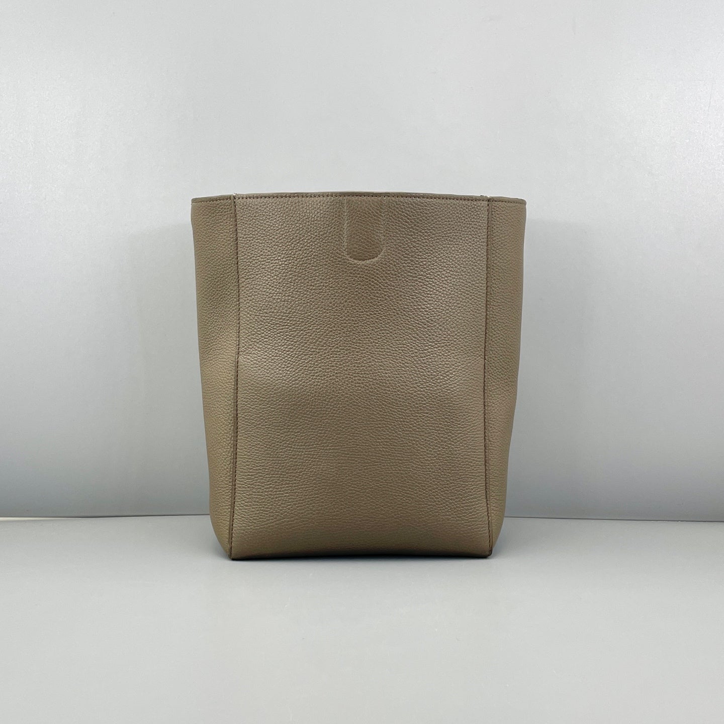 Celine - Vertical Cabas - Leather - Grey - (Small)