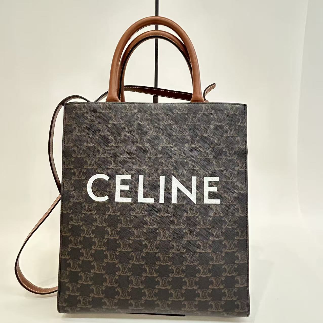 Celine - Vertical Cabas - Triomphe canvas with calfskin leather trim and handles - Brown with Tan Leather - (large)