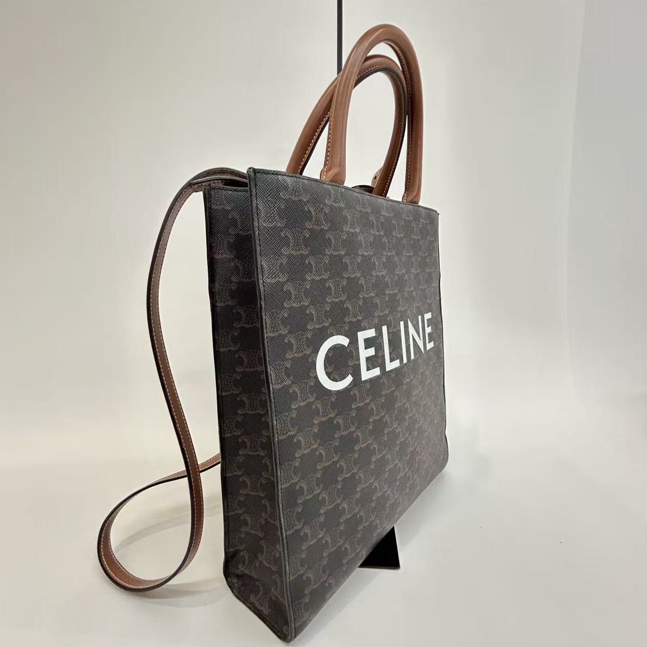 Celine - Vertical Cabas - Triomphe canvas with calfskin leather trim and handles - Brown with Tan Leather - (large)