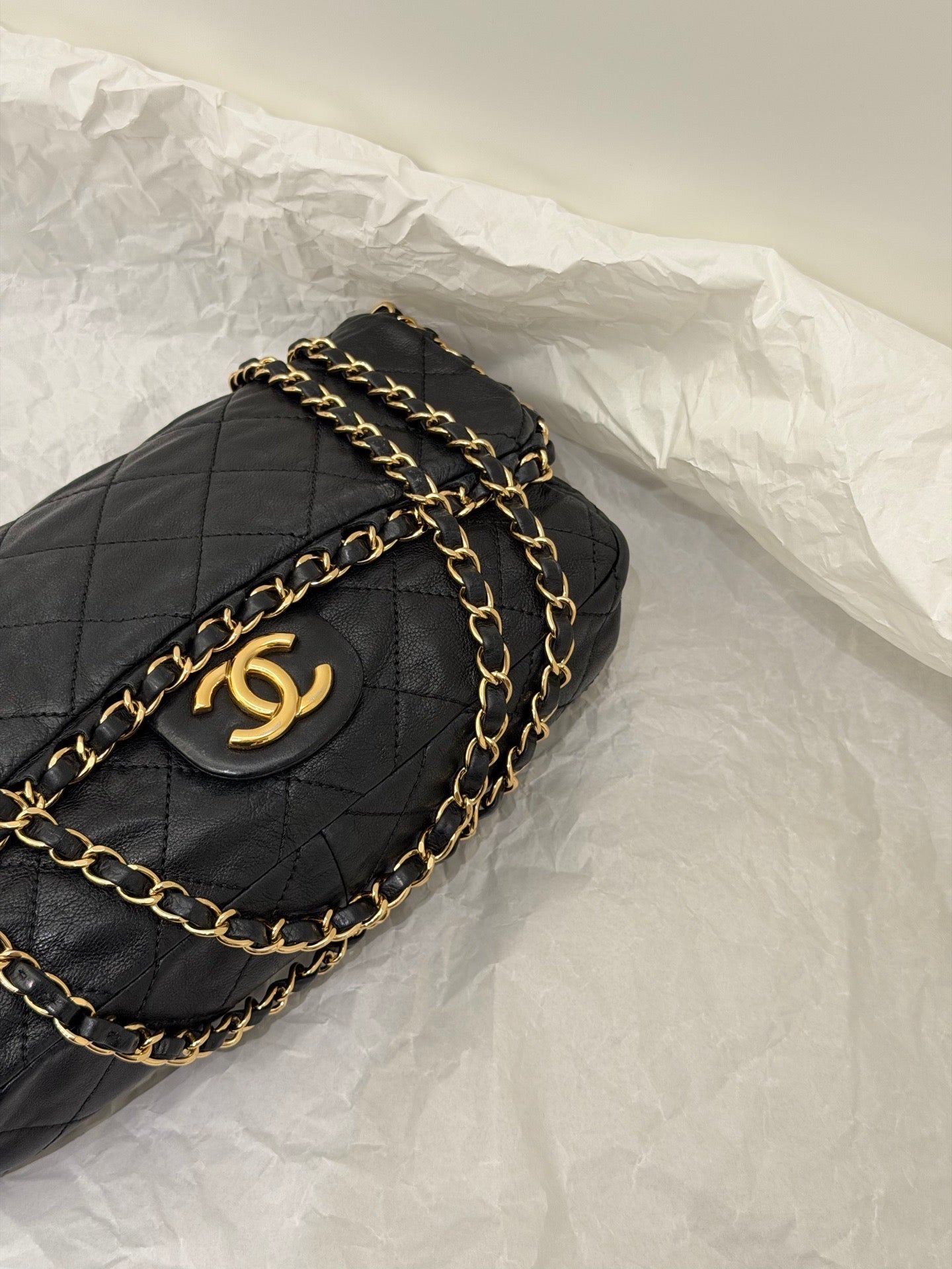 Chanel - 17 Bag - Leather - Black - (medium)