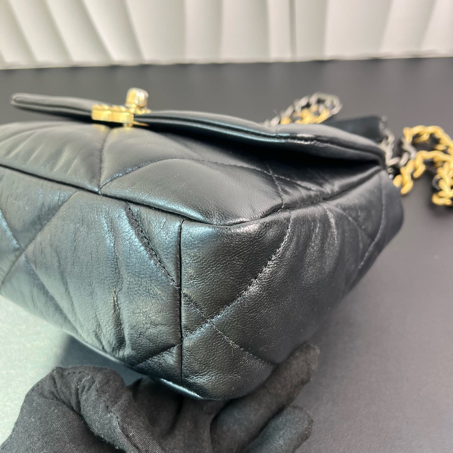 Chanel - 19 Bag - Goatskin leather - Black with Mixed-Tone Hardware - (Small)