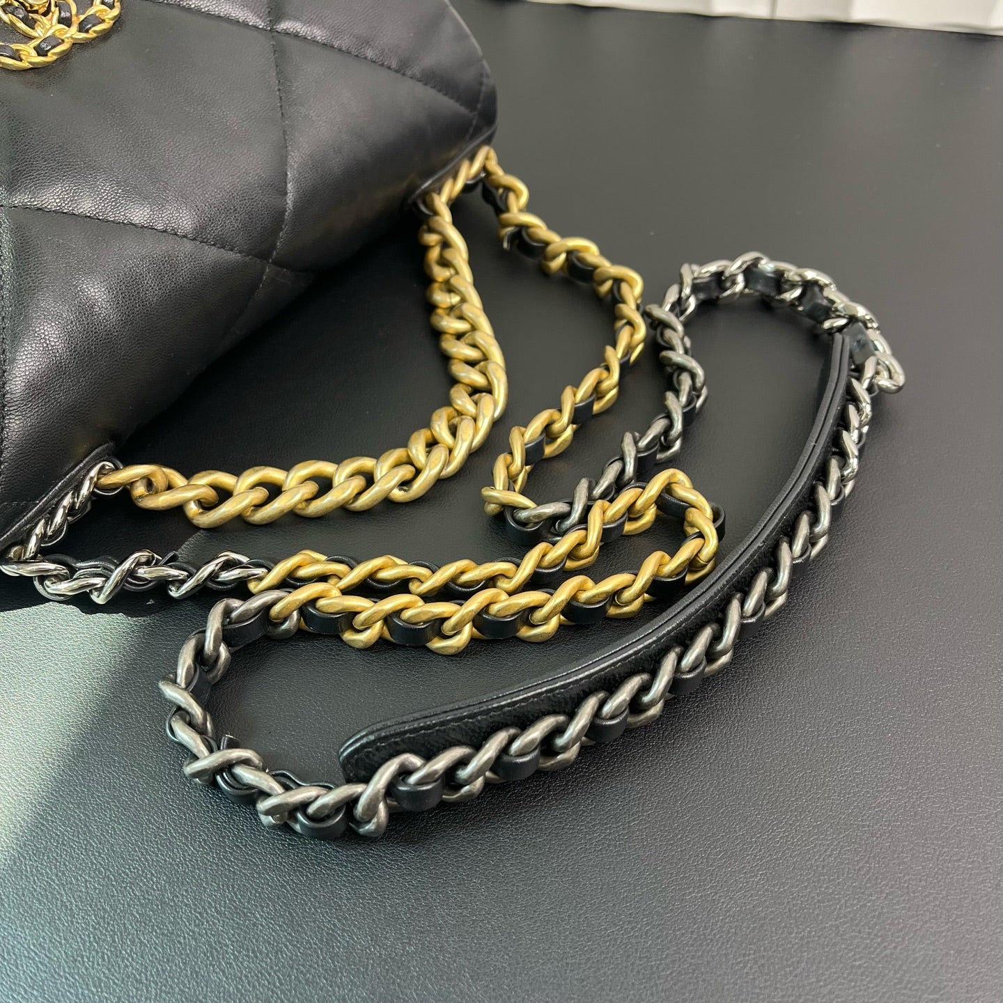 Chanel - 19 Bag - Goatskin leather - Black with Mixed-Tone Hardware - (Small)