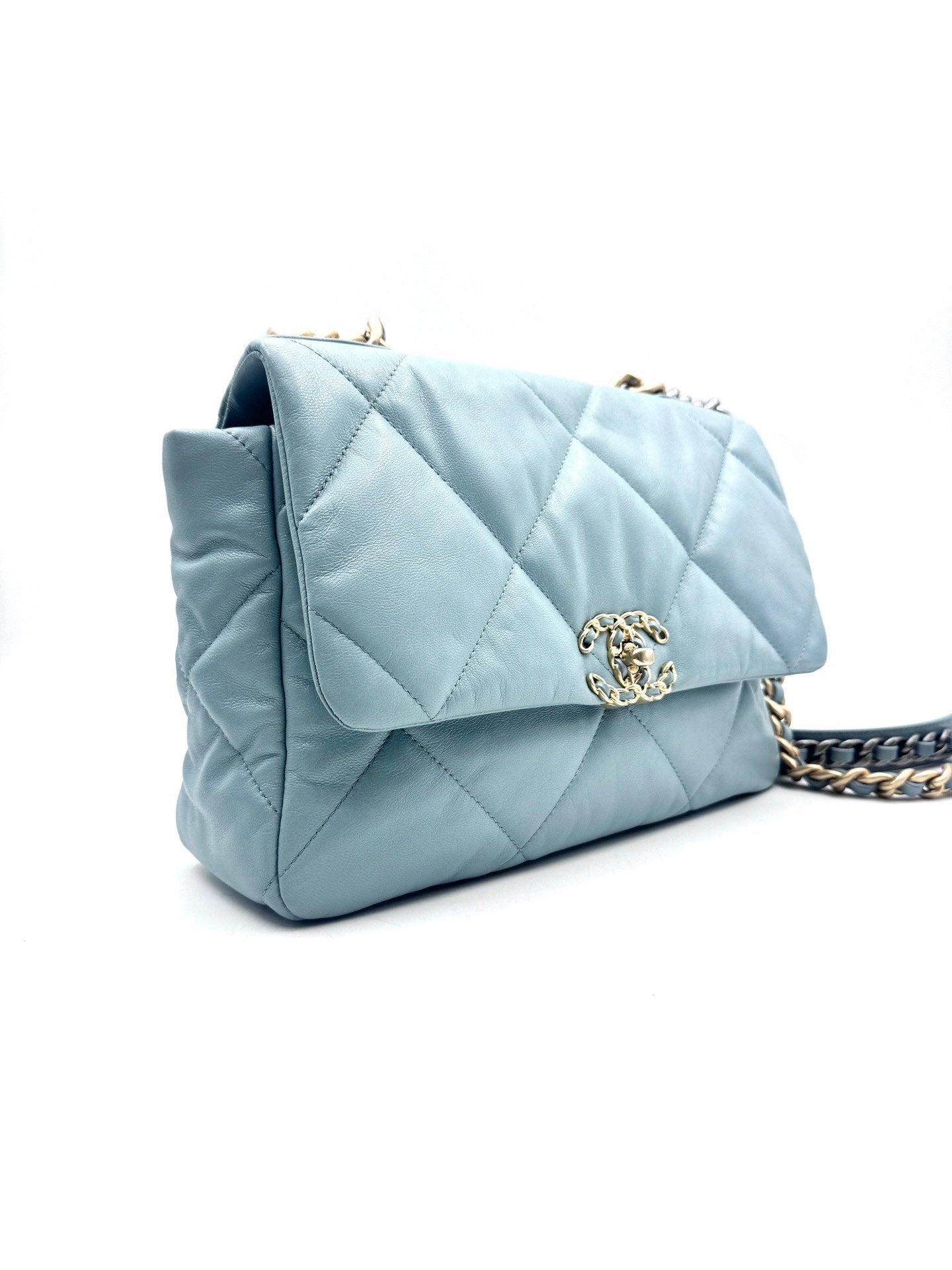 Chanel - 19 Bag - Lambskin leather - Tiffany Blue with Gold-Tone Hardware - (Medium)