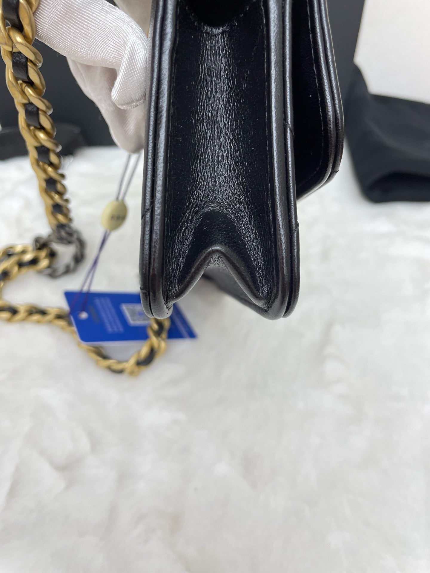 Chanel - 19 Bag - Leather - Black - (mini)