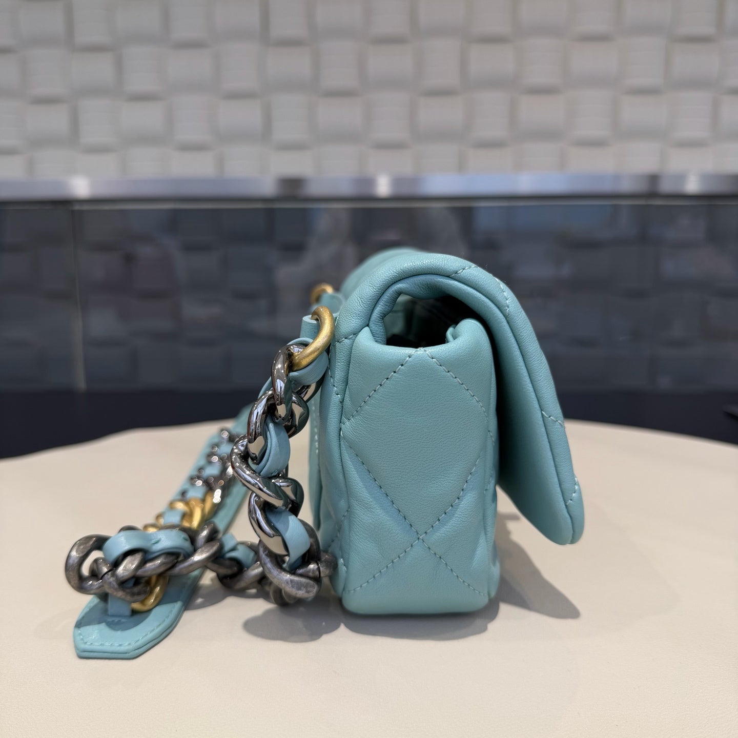 Chanel - 19 Bag - Leather - Blue - (mini)