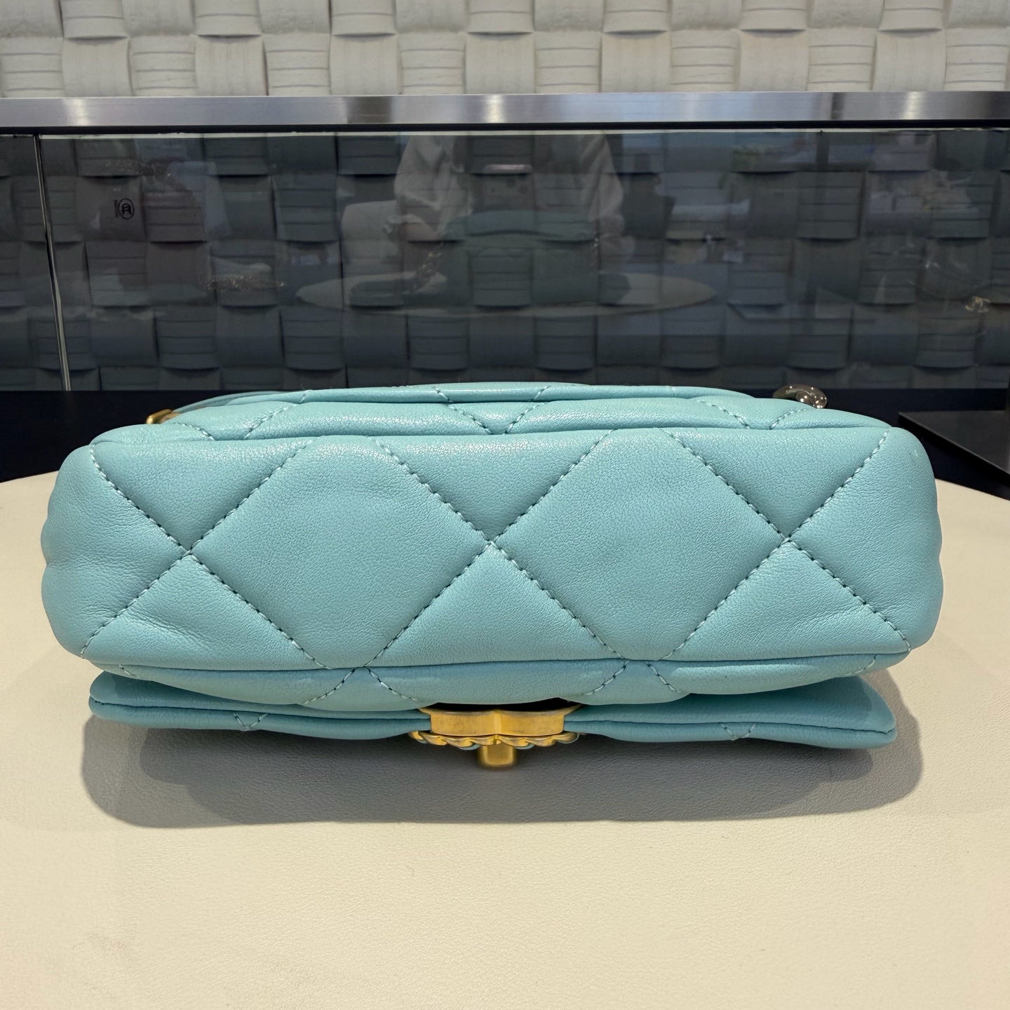Chanel - 19 Bag - Leather - Blue - (mini)