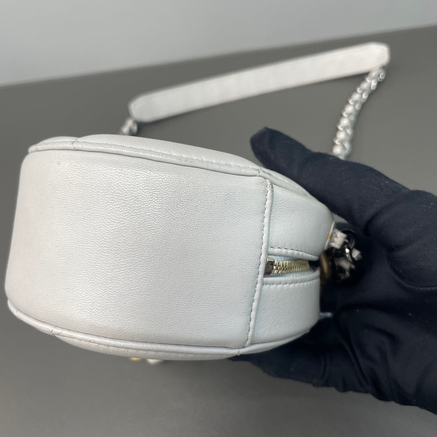 Chanel - 19 Bag - Leather - Grey - (mini)