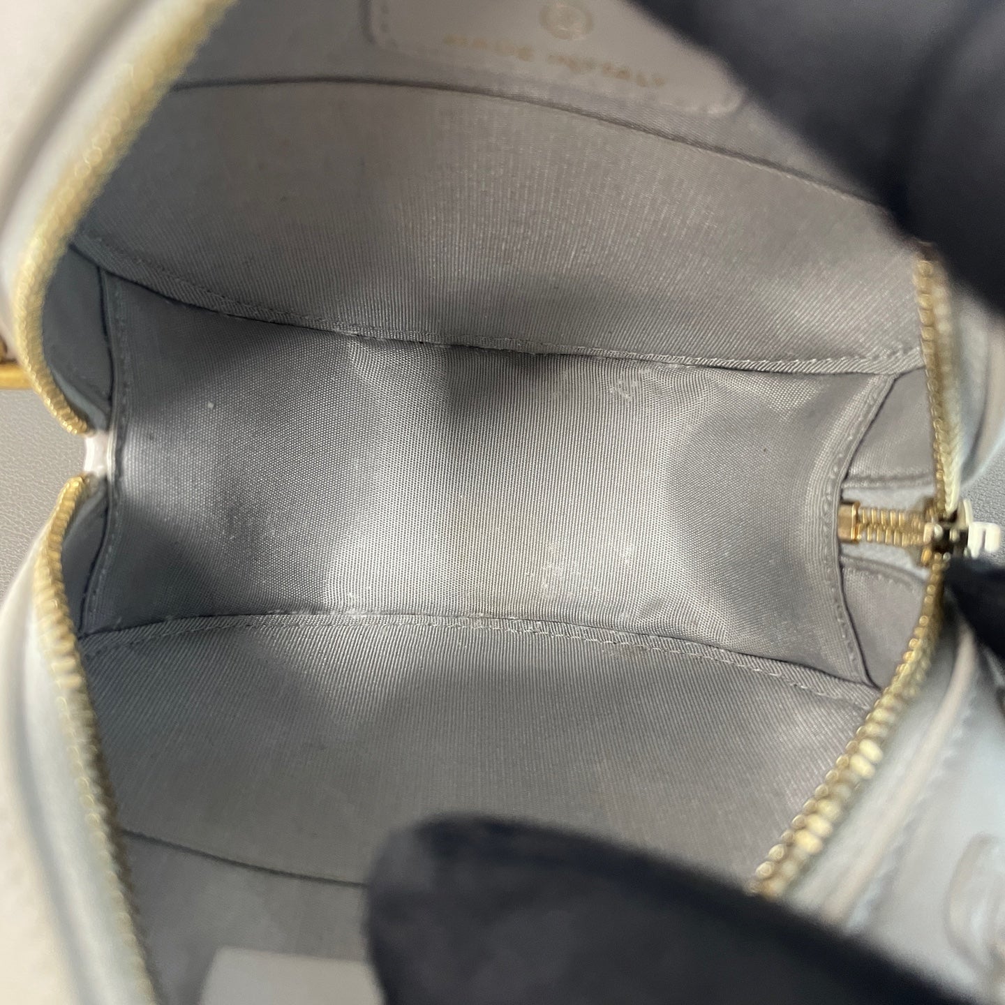 Chanel - 19 Bag - Leather - Grey - (mini)