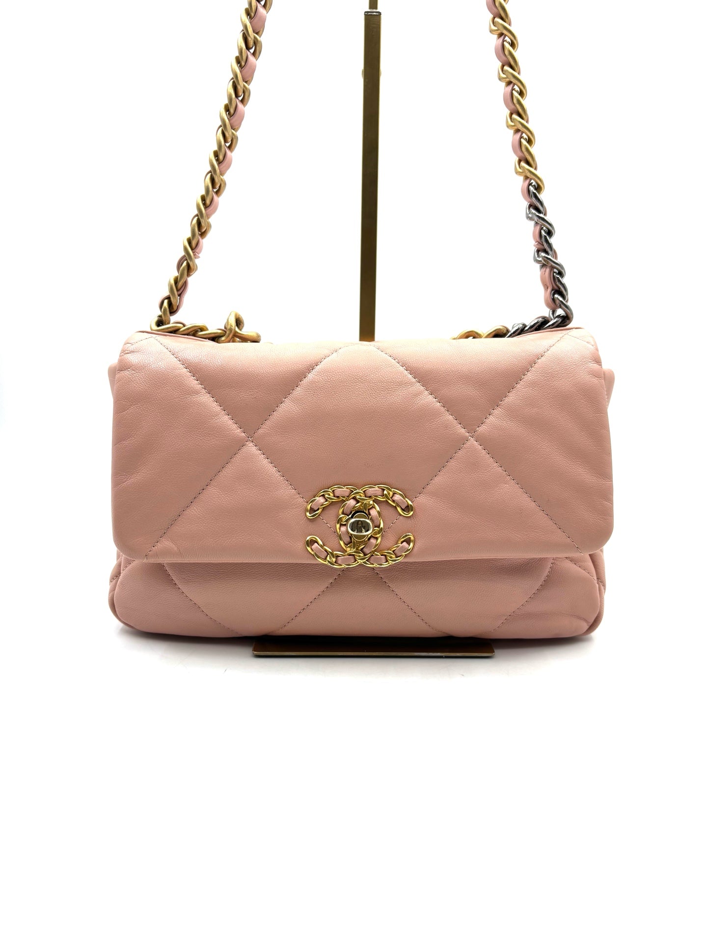 Chanel - 19 Bag - Leather - Pink - (small)
