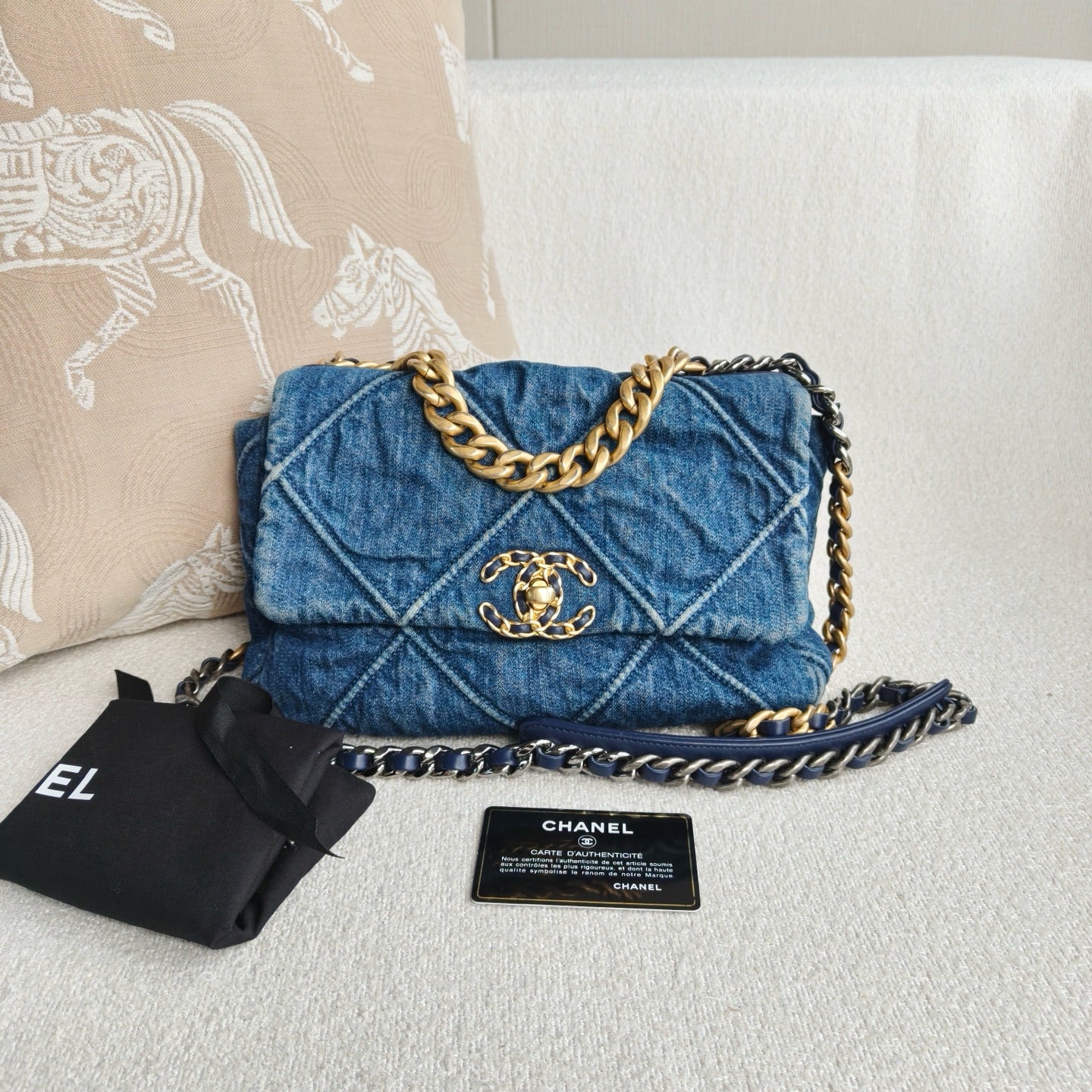 Chanel - 19 Bag Small - Denim - Jeans - Blue - (small)