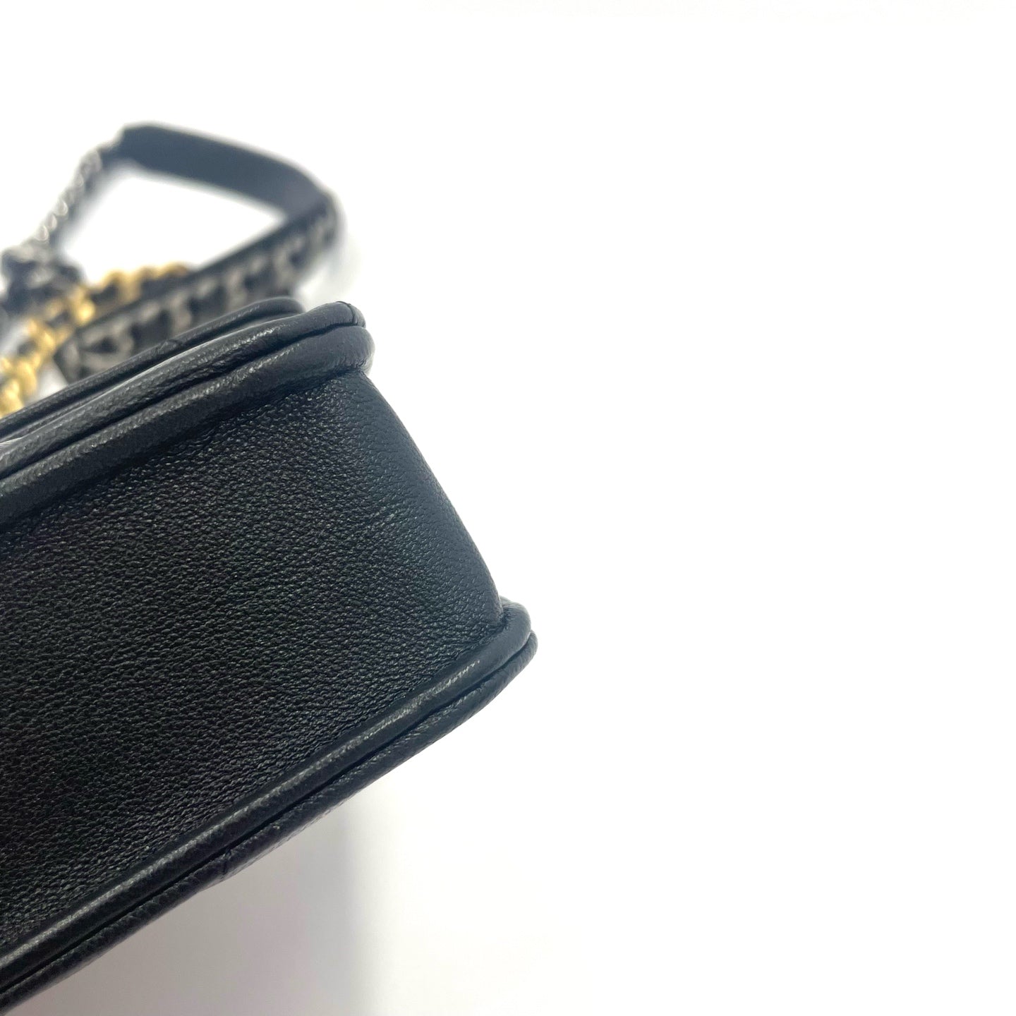 Chanel - 19 Bag WOC - Leather - Black