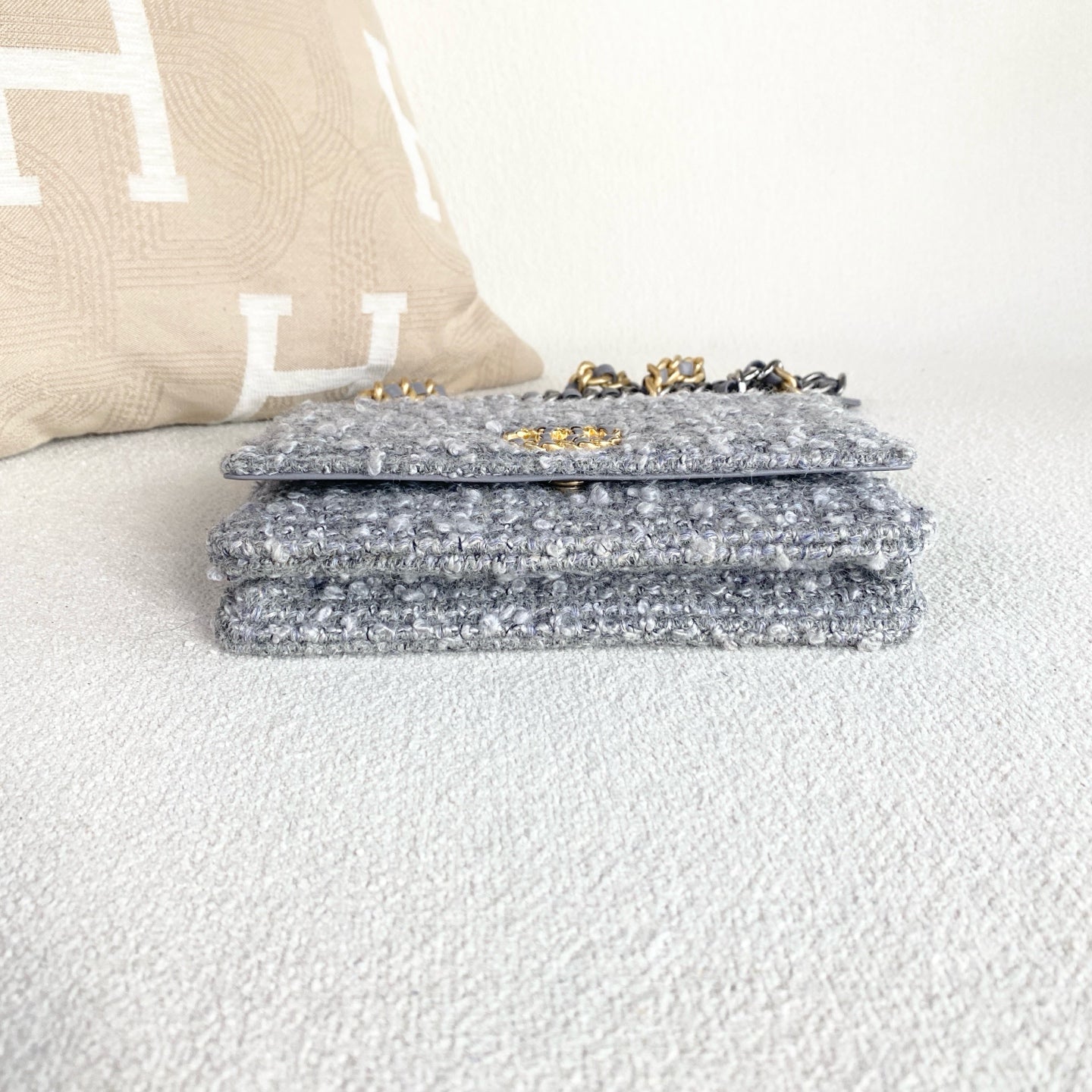 Chanel - 19 Bag WOC - Cloth - Grey - (Mini)