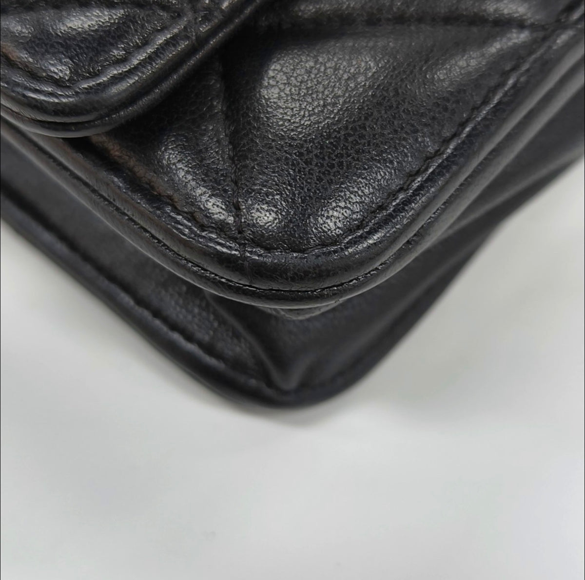 Chanel - 19 Bag WOC - Leather - Black - (mini)