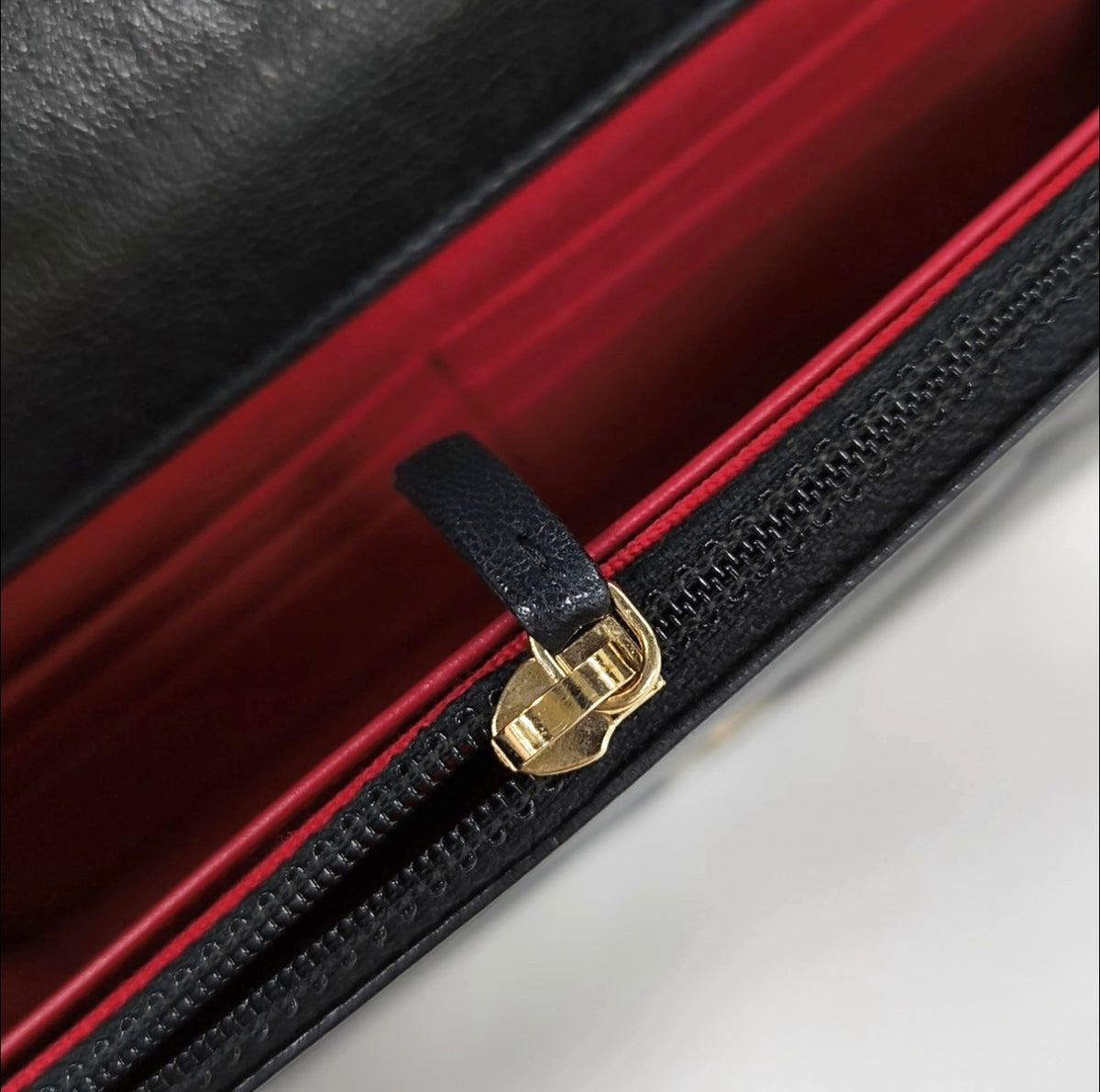 Chanel - 19 Bag WOC - Leather - Black - (mini)
