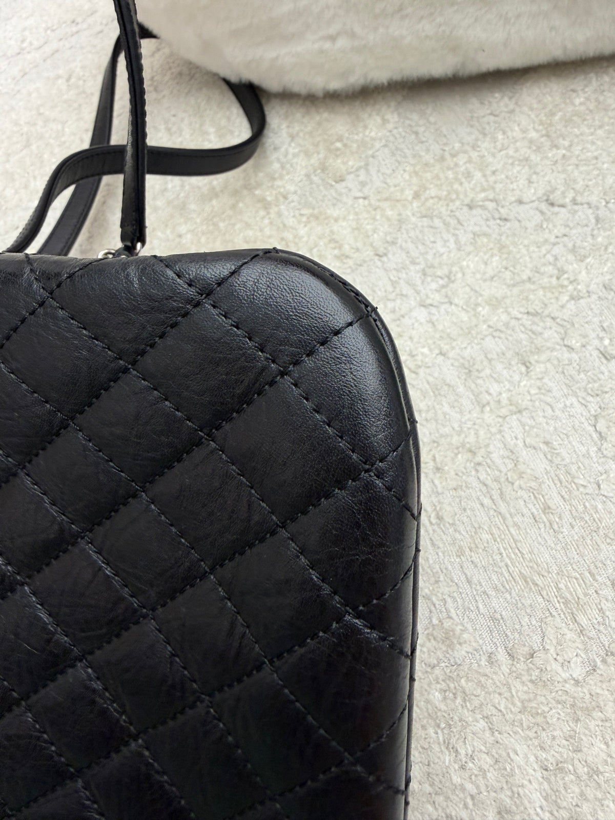 Chanel - 19 - Leather - Black - (mini)