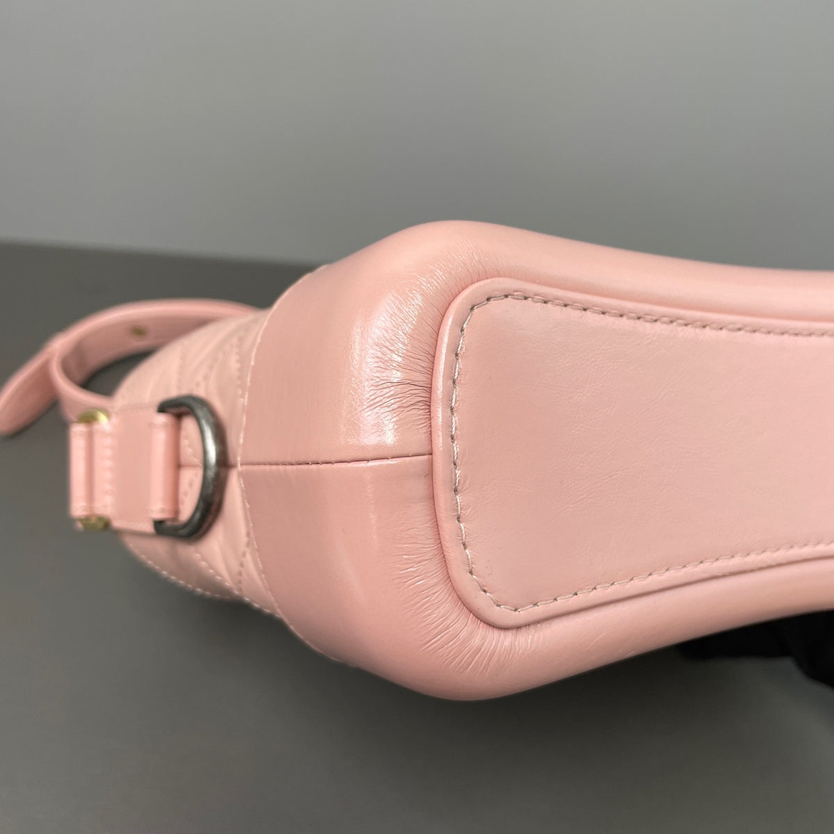 Chanel - 19 - Leather - Pink - (mini)