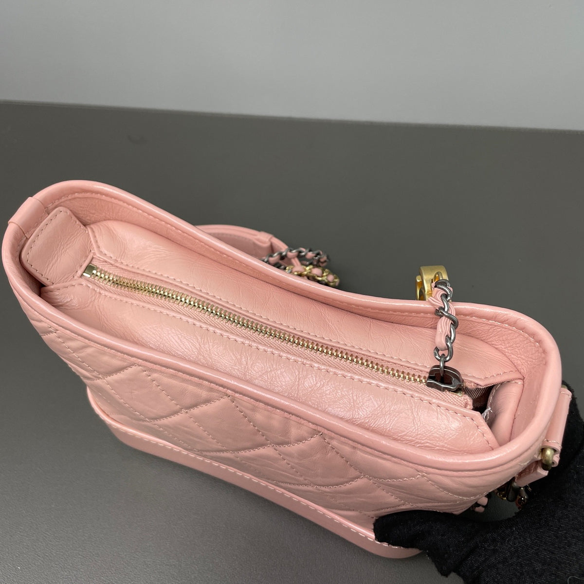 Chanel - 19 - Leather - Pink - (mini)