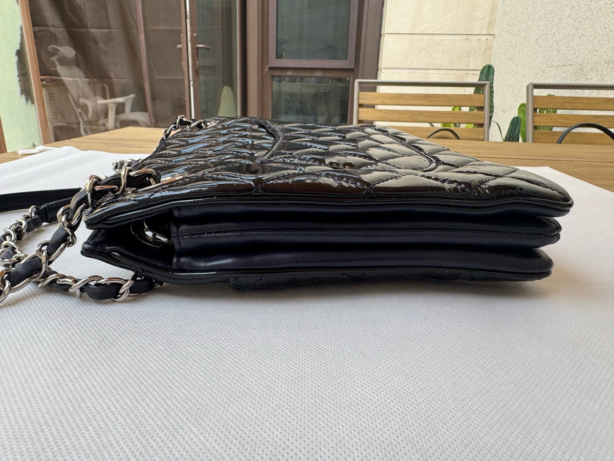 Chanel - 19 - Patent leather - Navy - (medium)