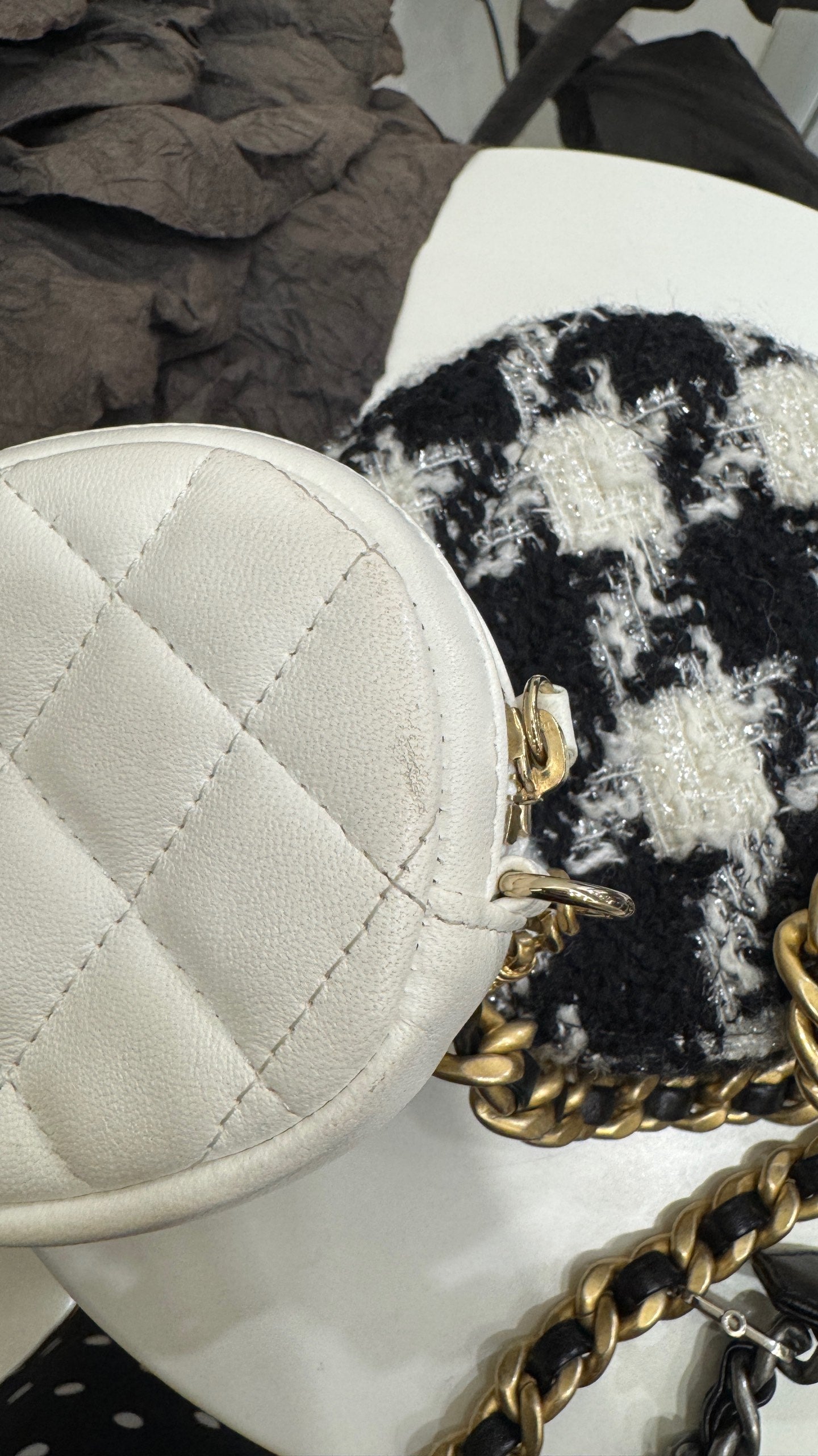 Chanel - 19 - Tweed - Multicolour - (mini)
