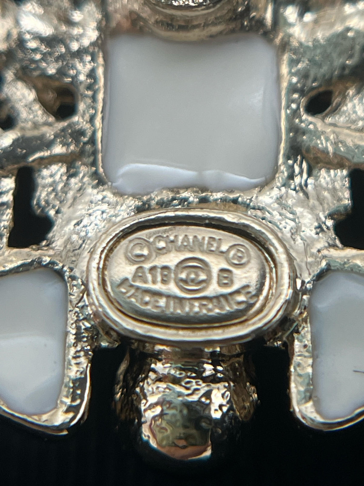 Chanel - 19B - Crystal - Gold
