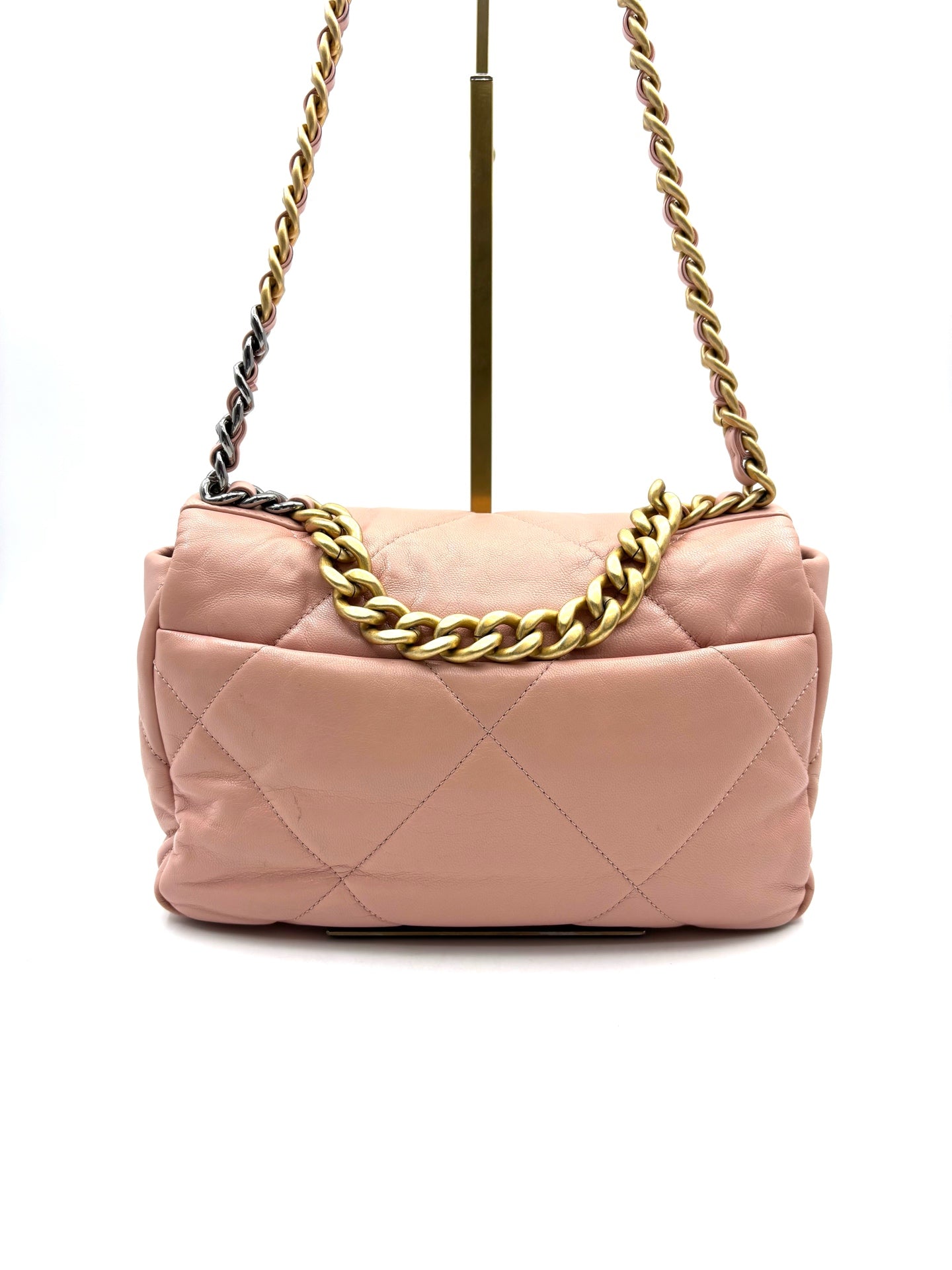 Chanel - 19Bag - Leather - Pink