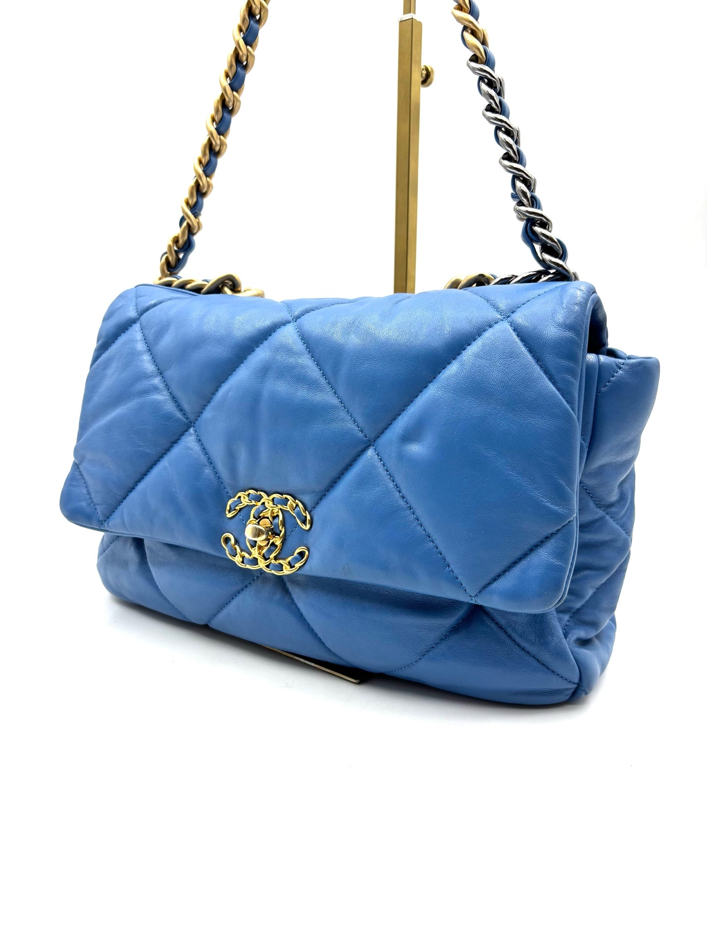 Chanel - 19Bag - Leather - Blue - (medium)