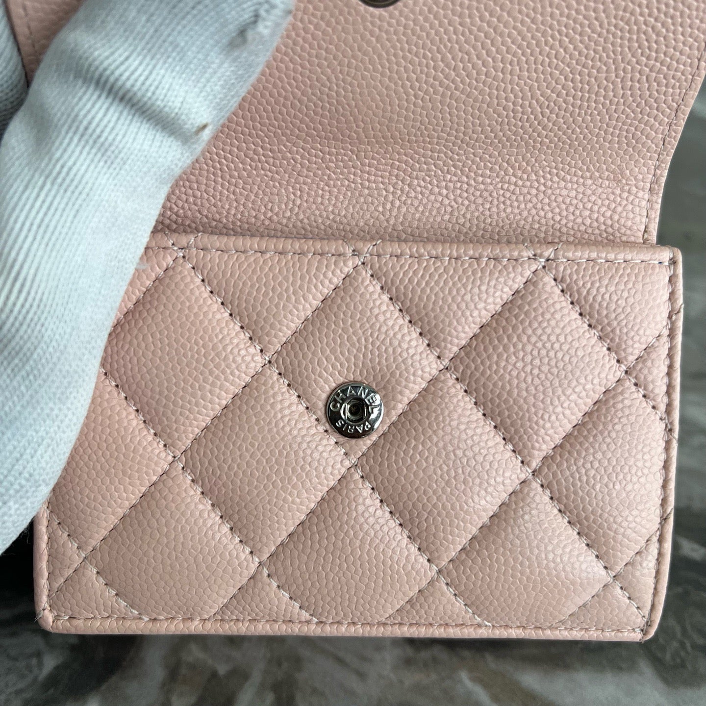Chanel - 19bag - Leather - Pink - (mini)