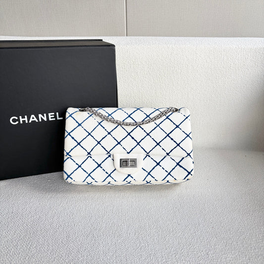 Chanel - 2.55 - Cloth - White - (small)