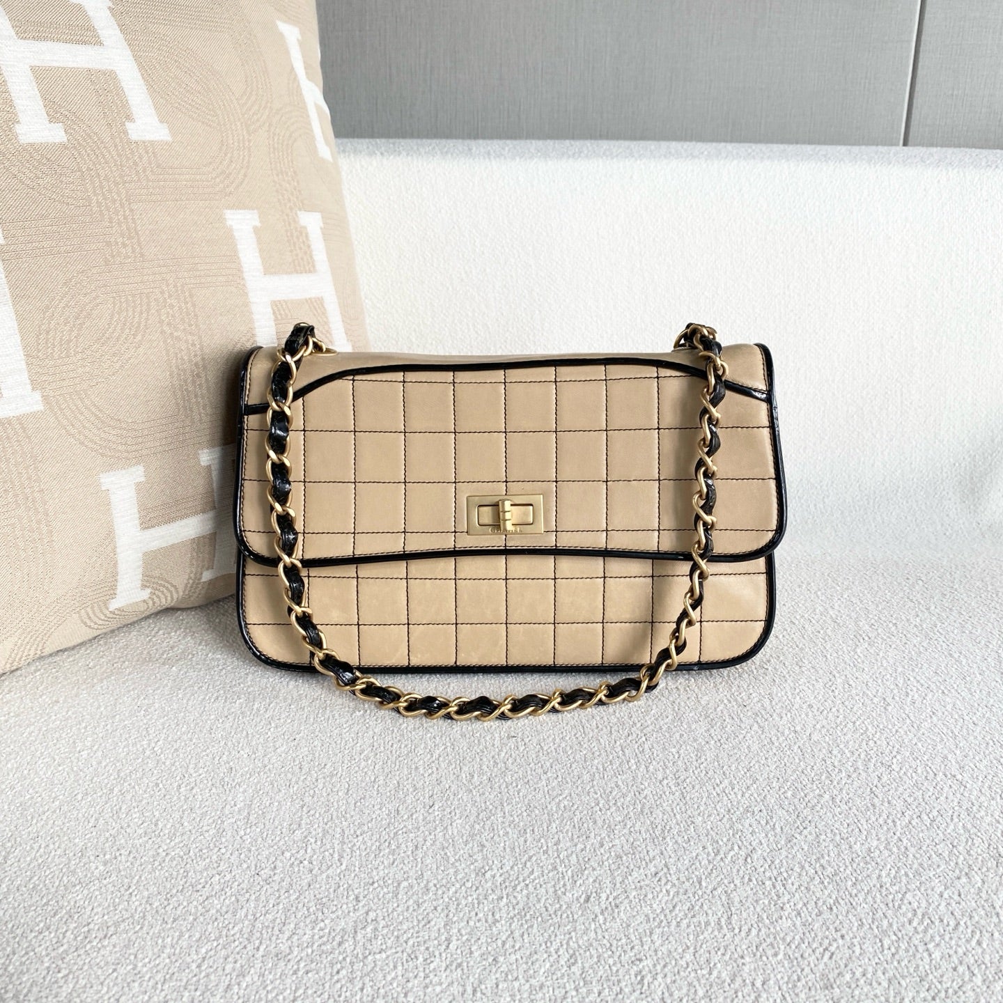 Chanel - 2.55 - Leather - Beige - (Other)