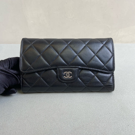 Chanel - 2.55 - Leather - Black