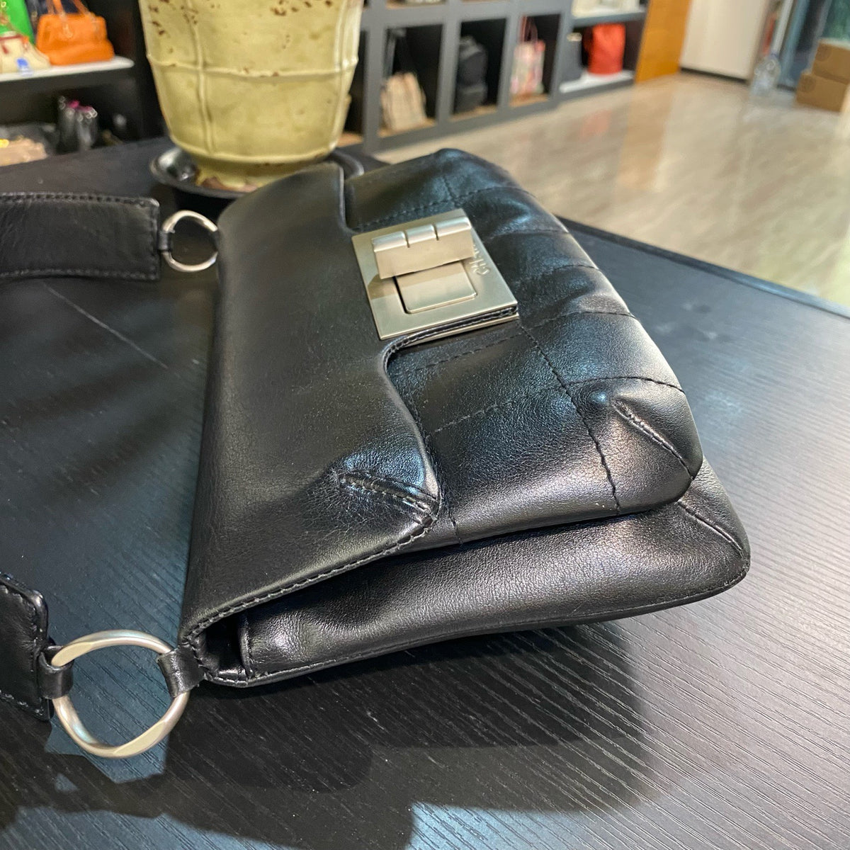 Chanel - 2.55 - Leather - Black
