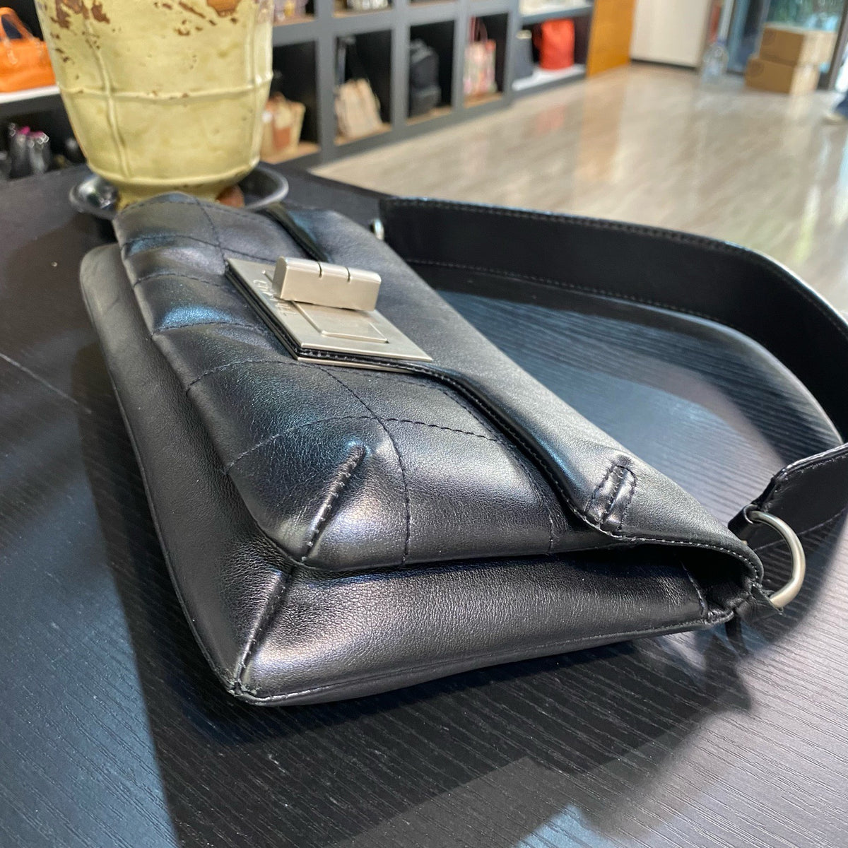 Chanel - 2.55 - Leather - Black