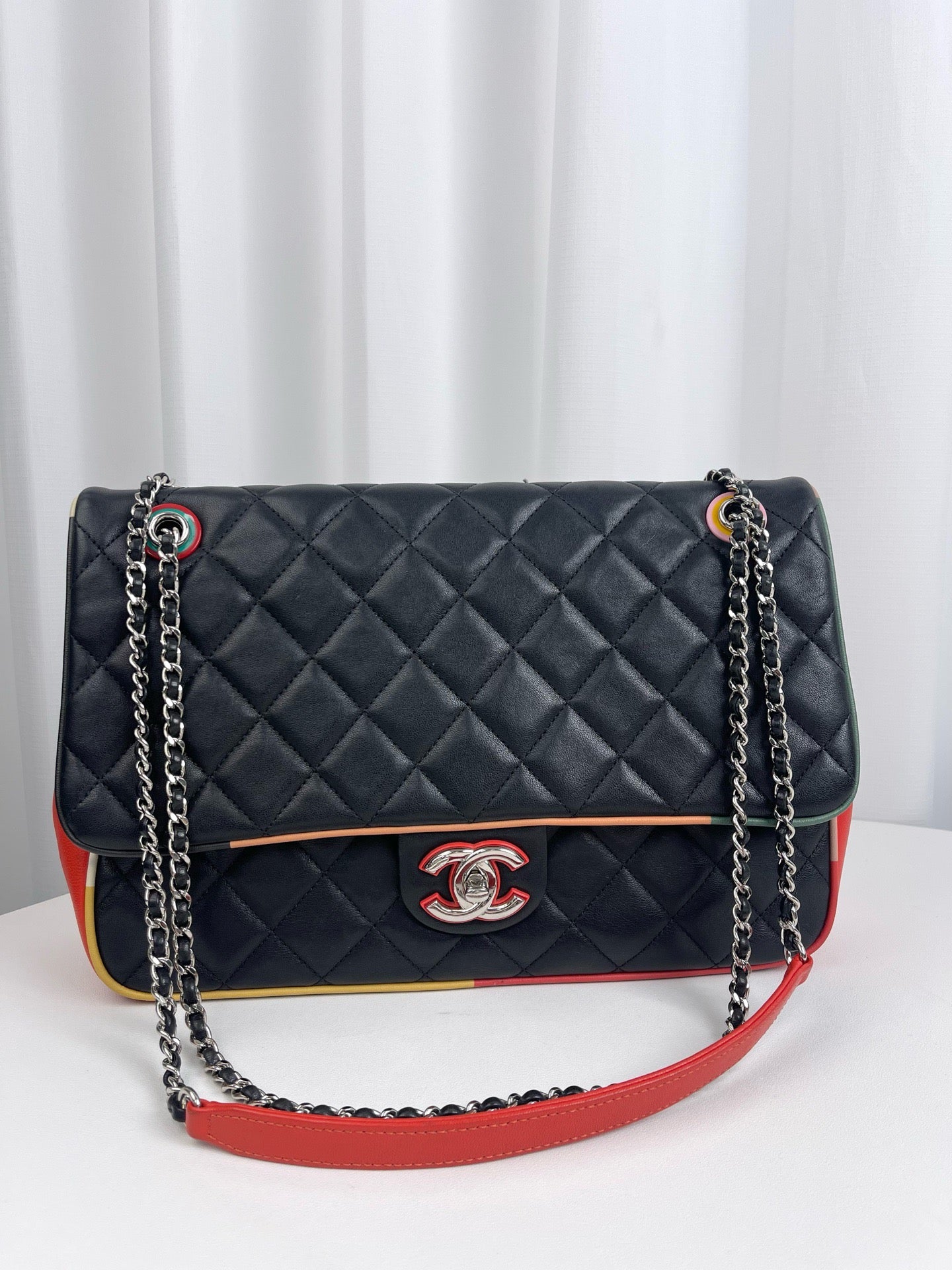 Chanel - 2.55 - Leather - Black - (Medium)