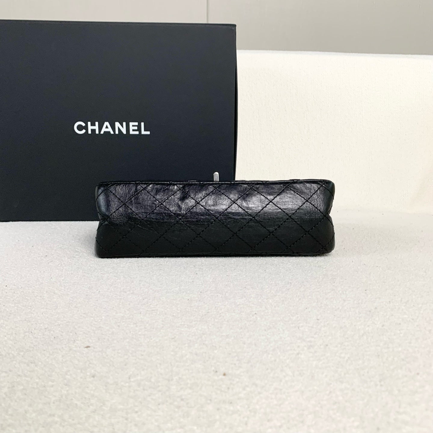 Chanel - 2.55 - Leather - Black - (medium)