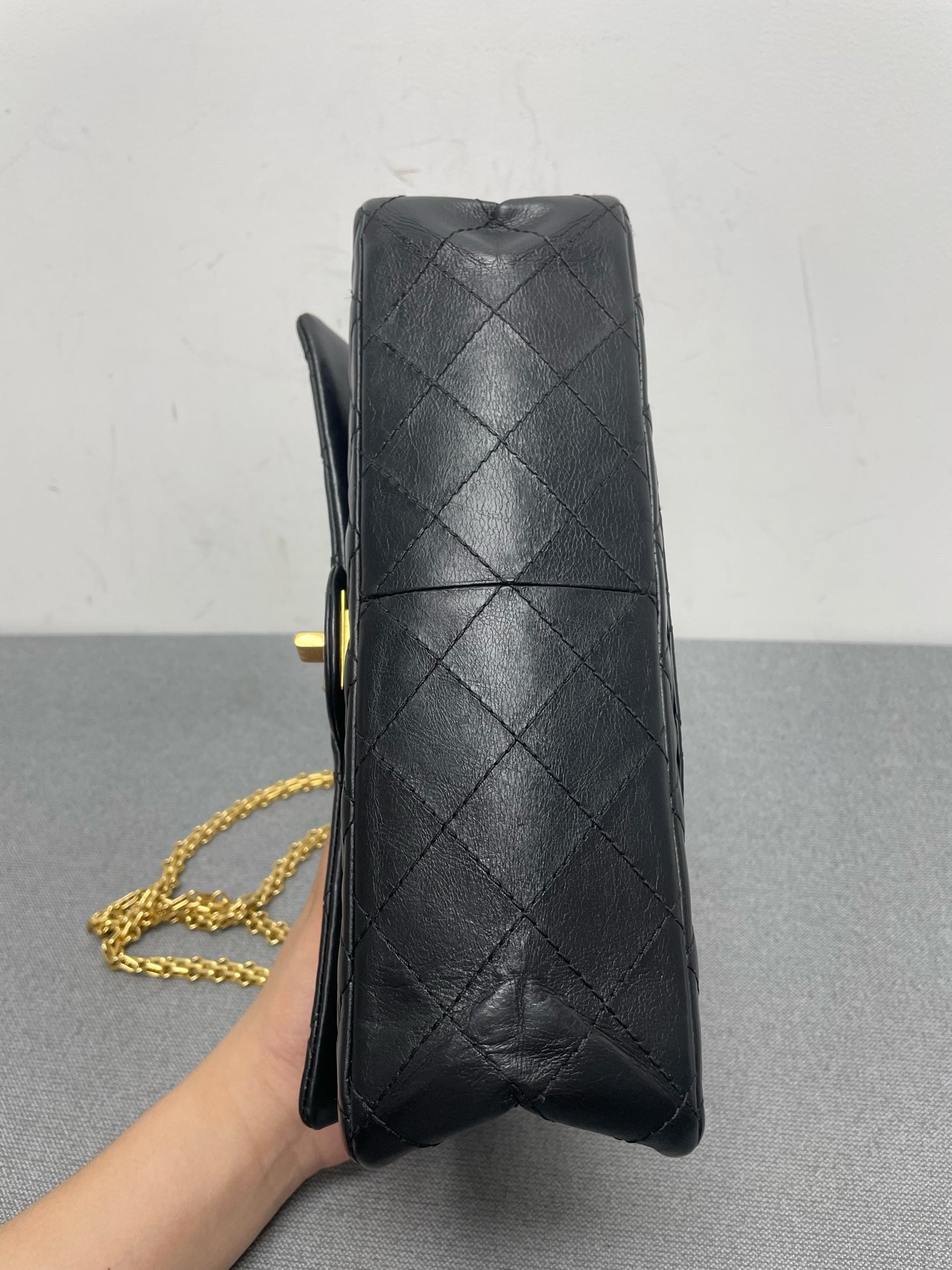 Chanel - 2.55 - Leather - Black - (Medium)