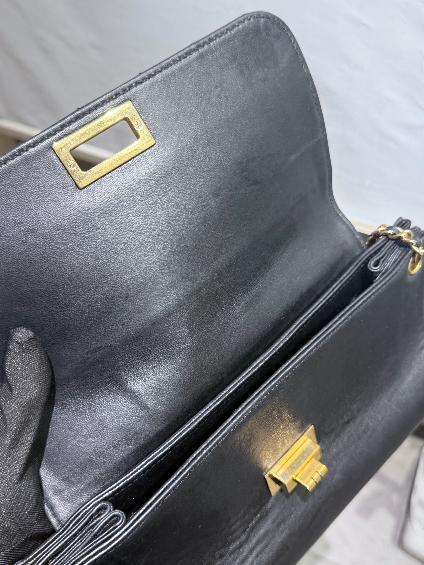 Chanel - 2.55 - Leather - Black - (medium)